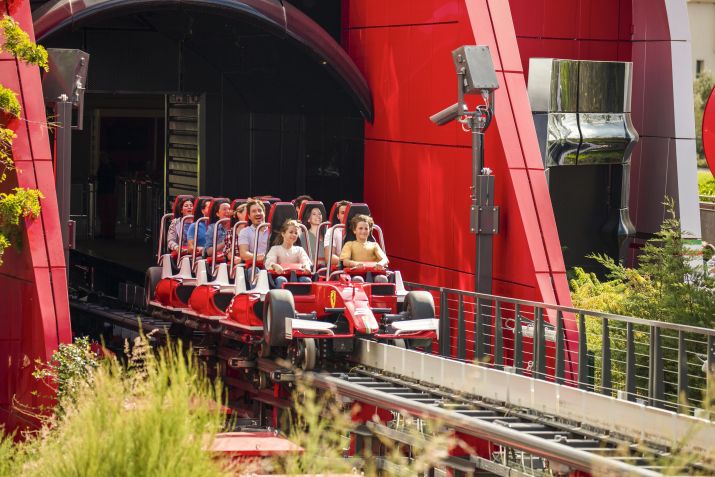 Atração atinge 180 km/h em apenas cinco segundos / PortAventura World