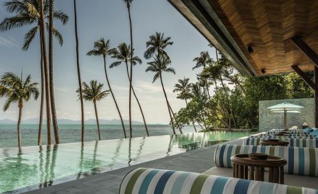 Piscina de borda infinita do Four Seasons Resort Koh Samui