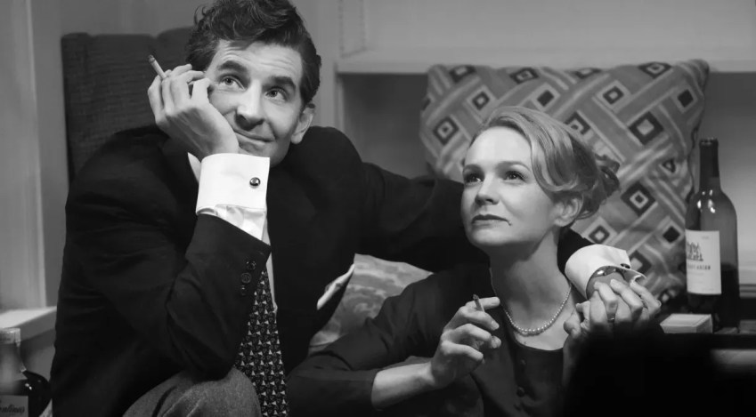 Bradley Cooper como Leonard Bernstein e Carey Mulligan como Felicia Montealegre em "Maestro" / Jason McDonald/Netflix