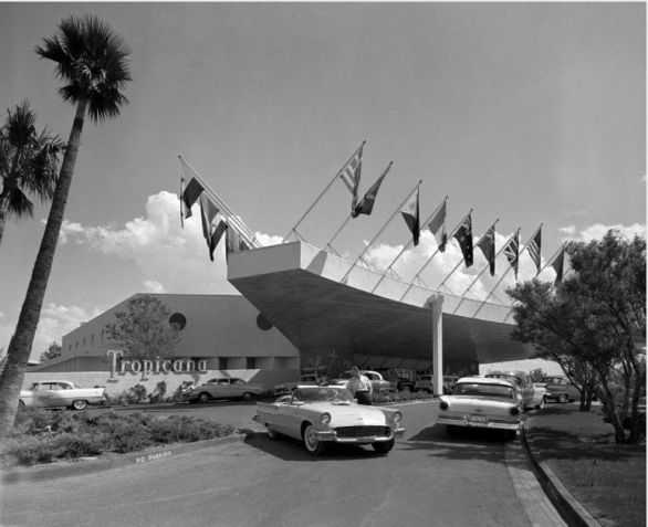 Tropicana Las Vegas em 1957, quando foi inaugurado com 300 quartos / Reprodução/Instagram