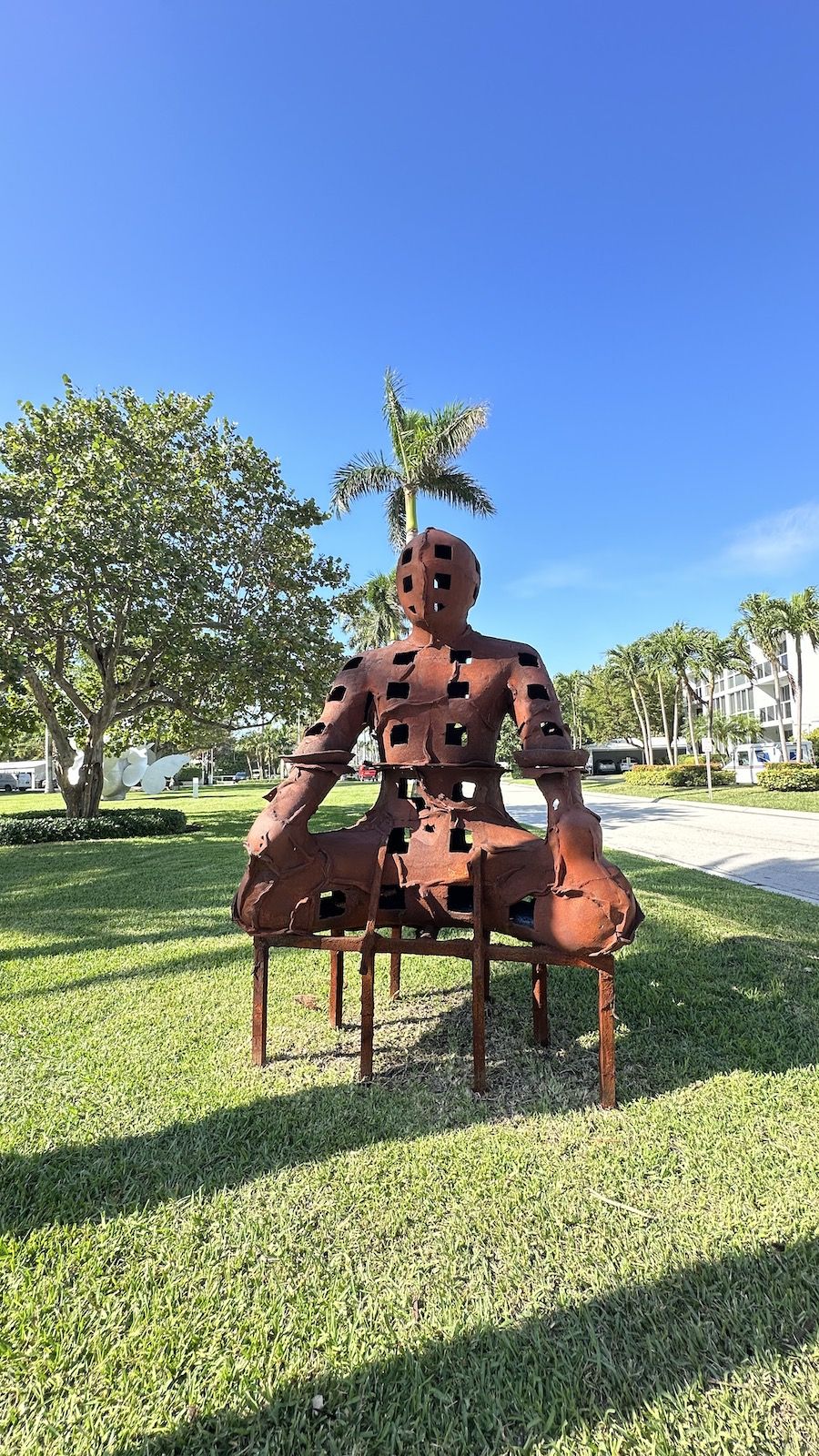 Andar por Bal Harbour é se deparar sempre com alguma obra de arte. Região é uma das maiores incentivadoras de arte de Miami  / Tina Bini