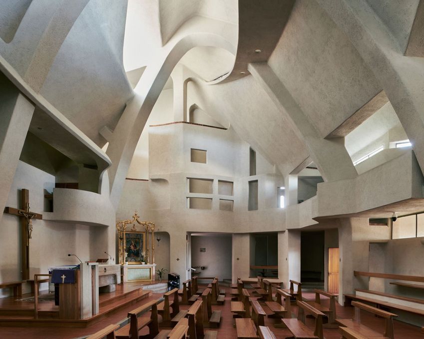 A igreja católica romana do Santuário della Beata Vergine della Consolazione em San Marino, projetada por Giovanni Michelucci e concluída em 1967. / Jamie McGregor Smith via CNN Newsource