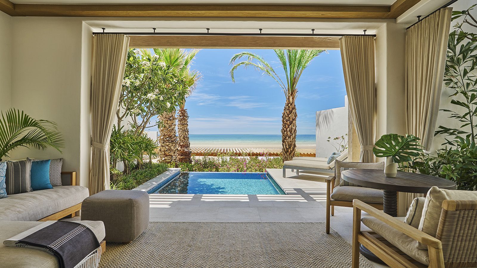 Detalhe do interior de uma das acomodações do Four Seasons Resort and Residences Cabo San Lucas at Cabo Del Sol