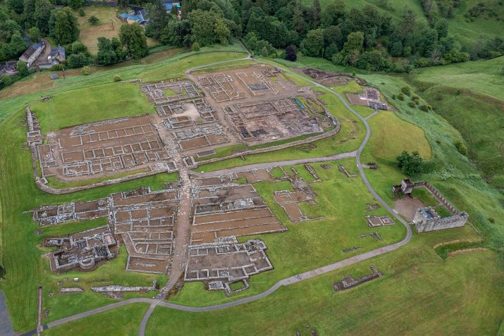 Vindolanda ainda está sendo escavada por arqueólogos. / makasana/iStock Editorial/Getty Images via CNN Newsource