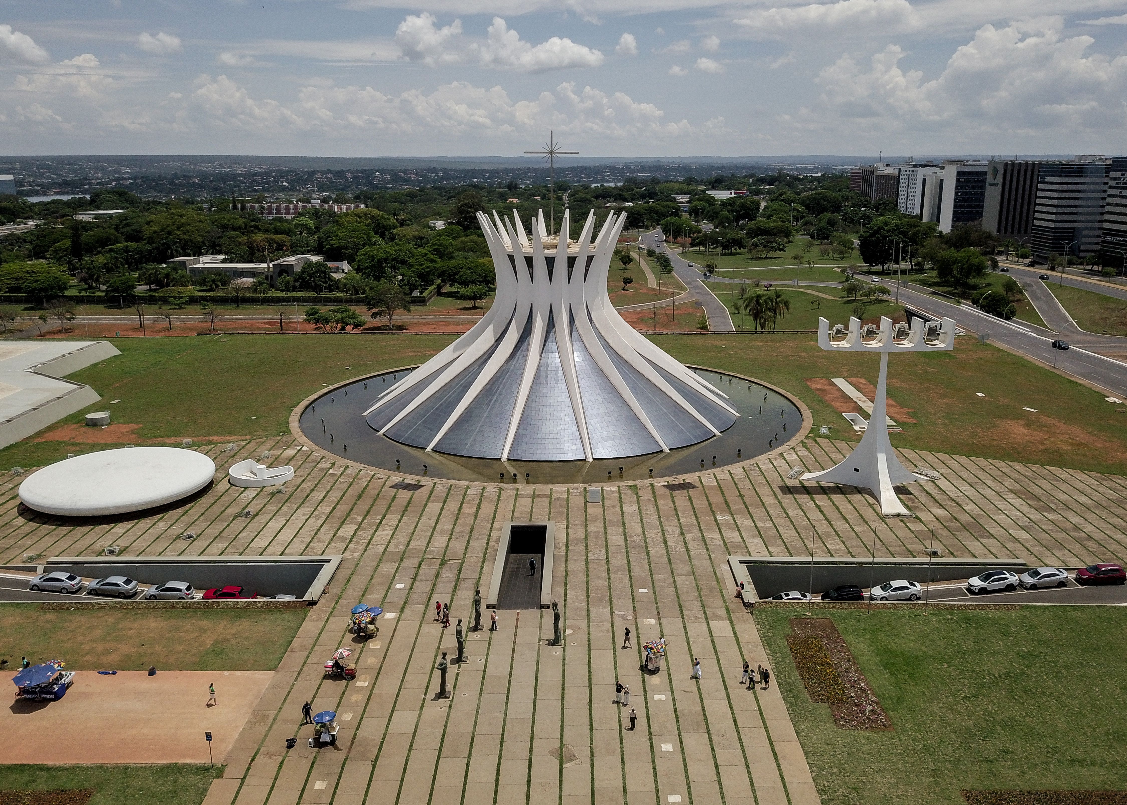 Vista aérea da Catedral Metropolitana Nossa Senhora Aparecida, a Catedral de Brasília / Rafa Neddermeyer/Agência Brasil