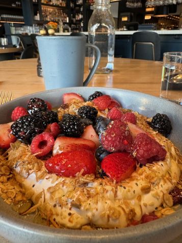 Citizen Rail, dentro do hotel Limelight, oferece boas opções para qualquer hora do dia / Lucas Wilches