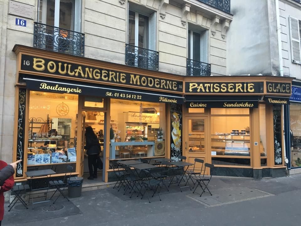 Boulangerie Moderne foi palco de uma das cenas do seriado "Emily In Paris", da Netflix, e virou ponto turístico da cidade / Reprodução Facebook