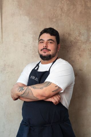 O jovem chef carioca Ricardo Lapeyre abre sua primeira casa em São Paulo / Duda Gulman