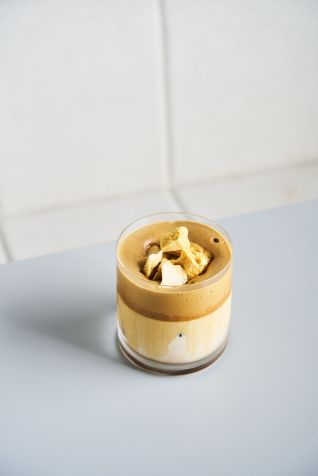 Dalgona Latte / Laís Acsa