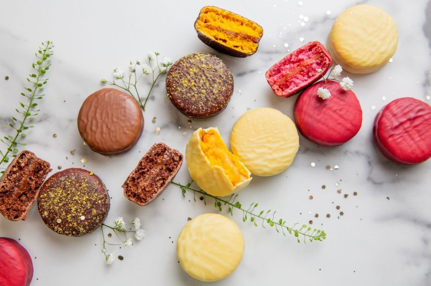 Ladurée foi a responsável pela criação dos macarons como são conhecidos hoje. Marca possui diferentes unidades na França e em mais outros 17 países / PierreMonetta_official