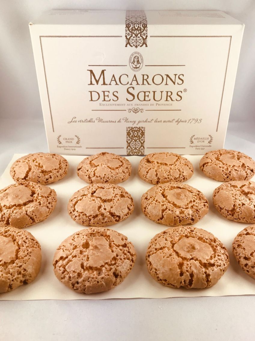 Maison des Sousers Macarons, confeitaria da cidade de Nancy, na França, oferece receita 'original' de macarons / Reprodução Facebook