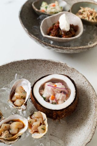 Plateau de mer traz de cinco a seis itens variados com o toque autoral do chef / Duda Gulman