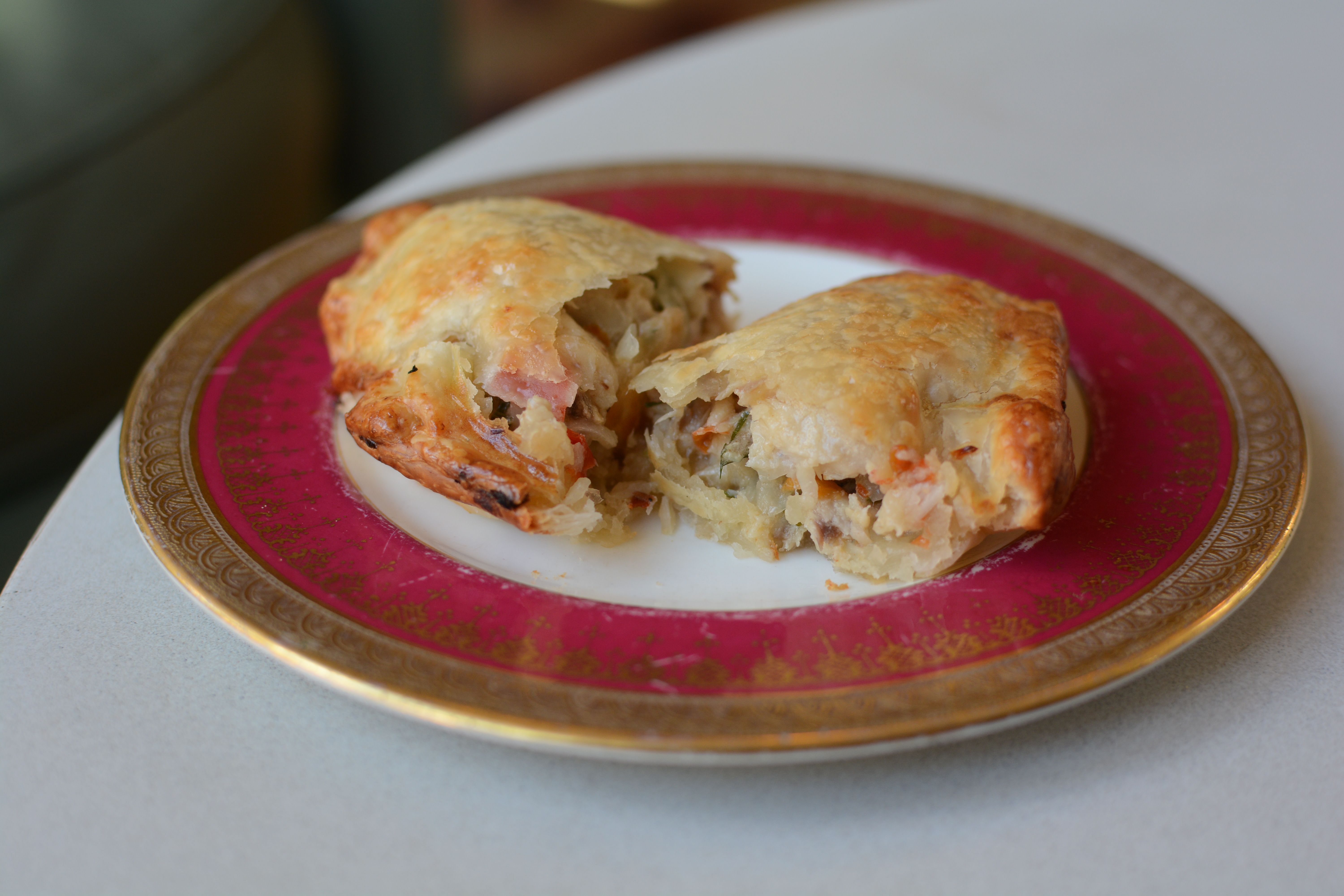 Empanada de pescado do Rizoma / Giuliana Nogueira