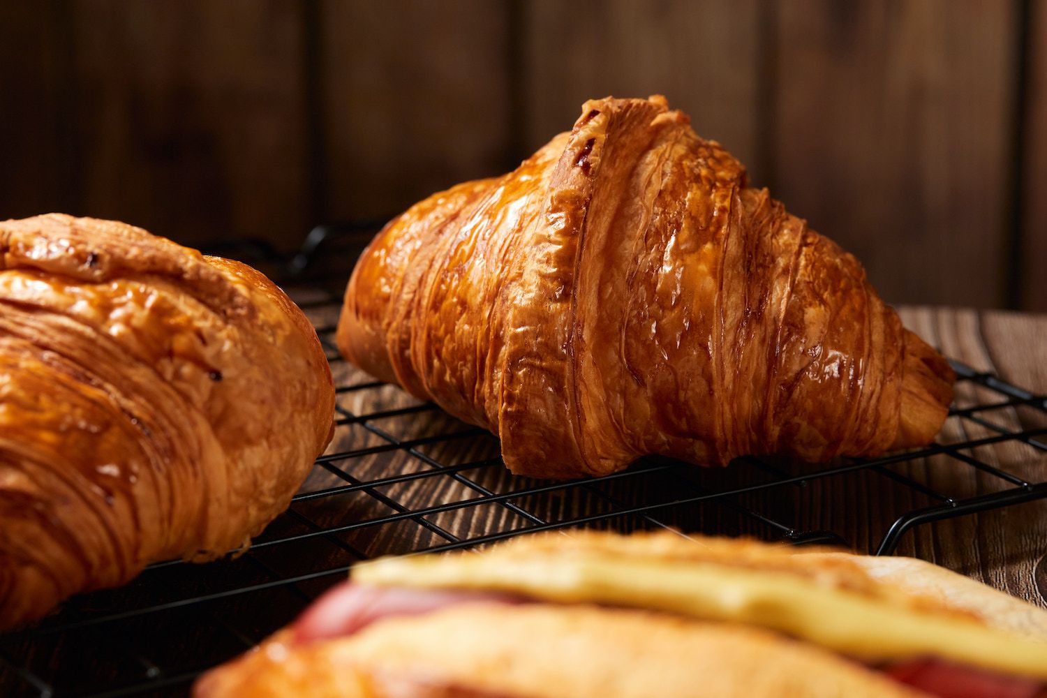 Croissant da St. Chico, rede de padarias de São Paulo, que vende 150 unidades do folhado diariamente / Rodolfo Regini