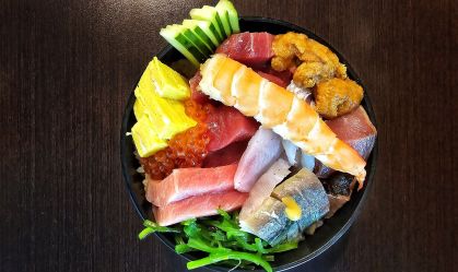 Fujii, dentro do Mercado Municipal de Curitiba, serve excelente comida japonesa