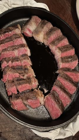 Churrasco gaúcho bem representado com Chuck Steak Wagyu / Tina Bini