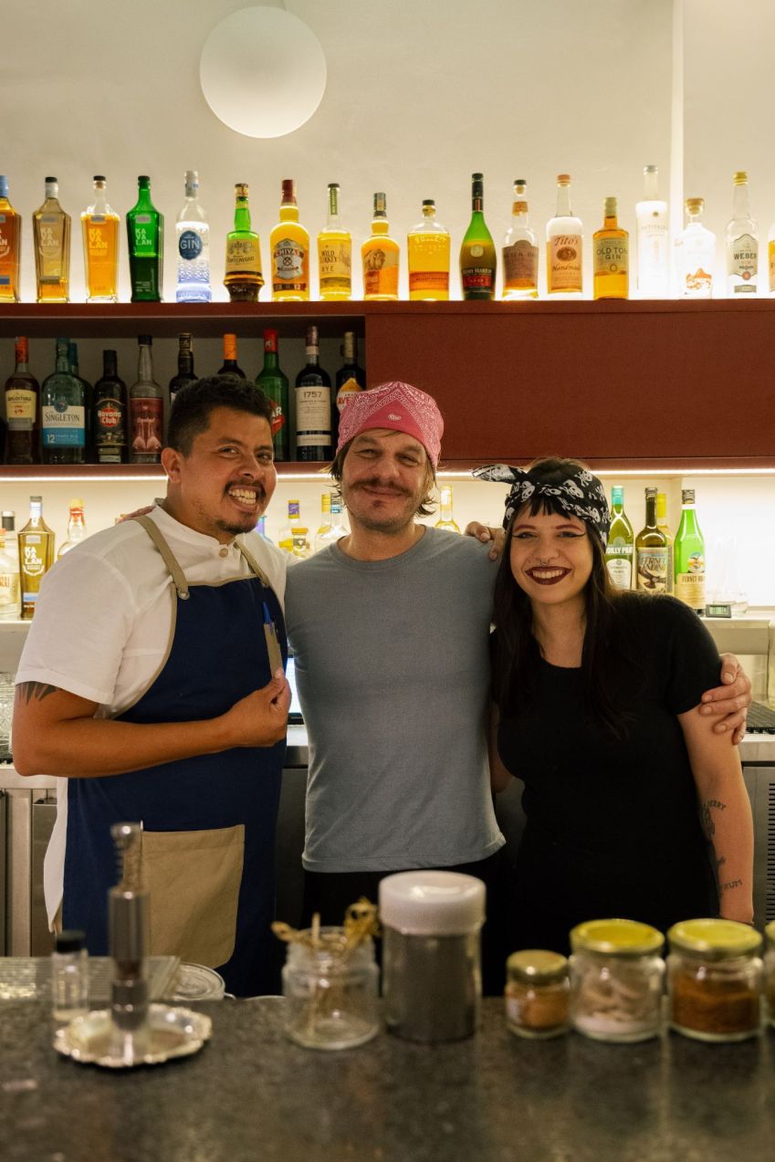 Guest Bartender do Aiô com Spencer Amereno Jr e Cristiana Negreiros / Divulgação