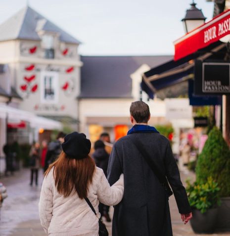 A apenas 40 minutos do centro de Paris, La Vallée Village traz um sopro de oxigênio e natureza / La Vallée Village/Instagram