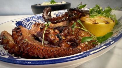 Polvo grelhado do Azur do Mar, novo restaurante do Mercadão de Pinheiros