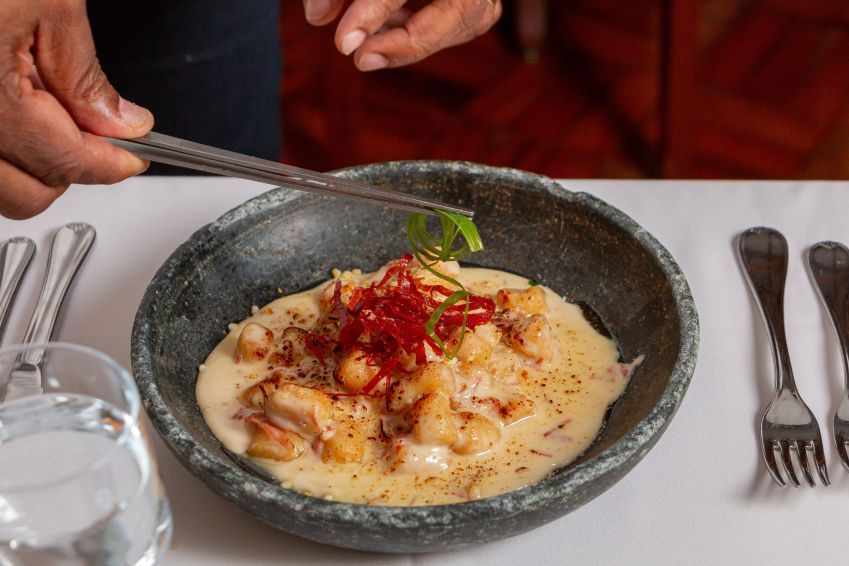 Restaurante Bambu vai servir nhoque de batatas em fonduta de queijo meia cura da Queijaria Lita trufado com presunto de parma / Ramon Lopes