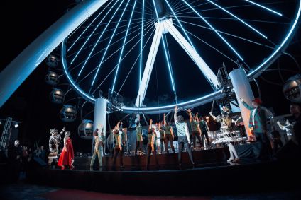 Roda-gigante em Canela, dentro do parque Mundo a Vapor