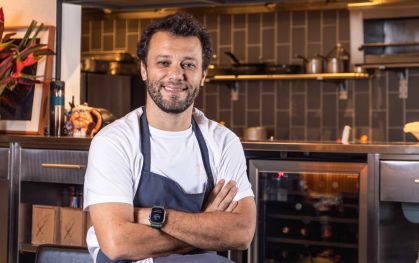 Chef Thomas Troisgros na cozinha