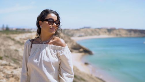 Em viagens de cruzeiro, Daniela Filomeno parte do Oceano Atlântico nesta nova temporada