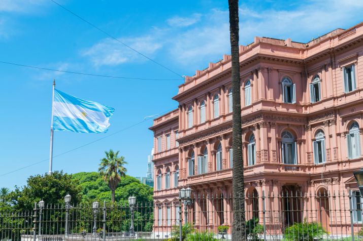 Com ares europeus, Buenos Aires é opção para os casais que valorizam gastronomia, cultura e badalação em seus roteiros / Unsplash