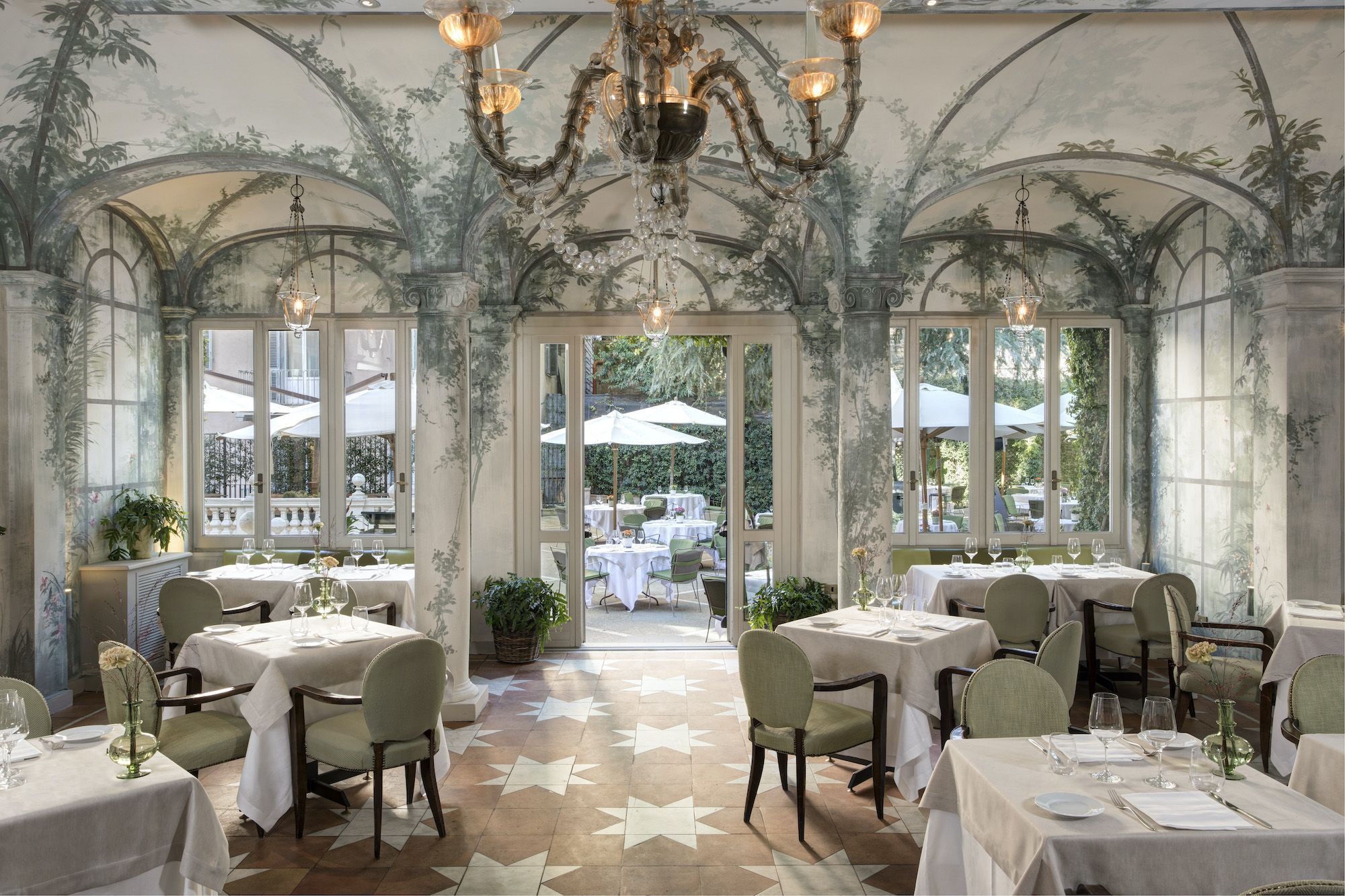 Restaurante Le Jardin, aberto também para não-hóspede mediante reserva prévia / Divulgação