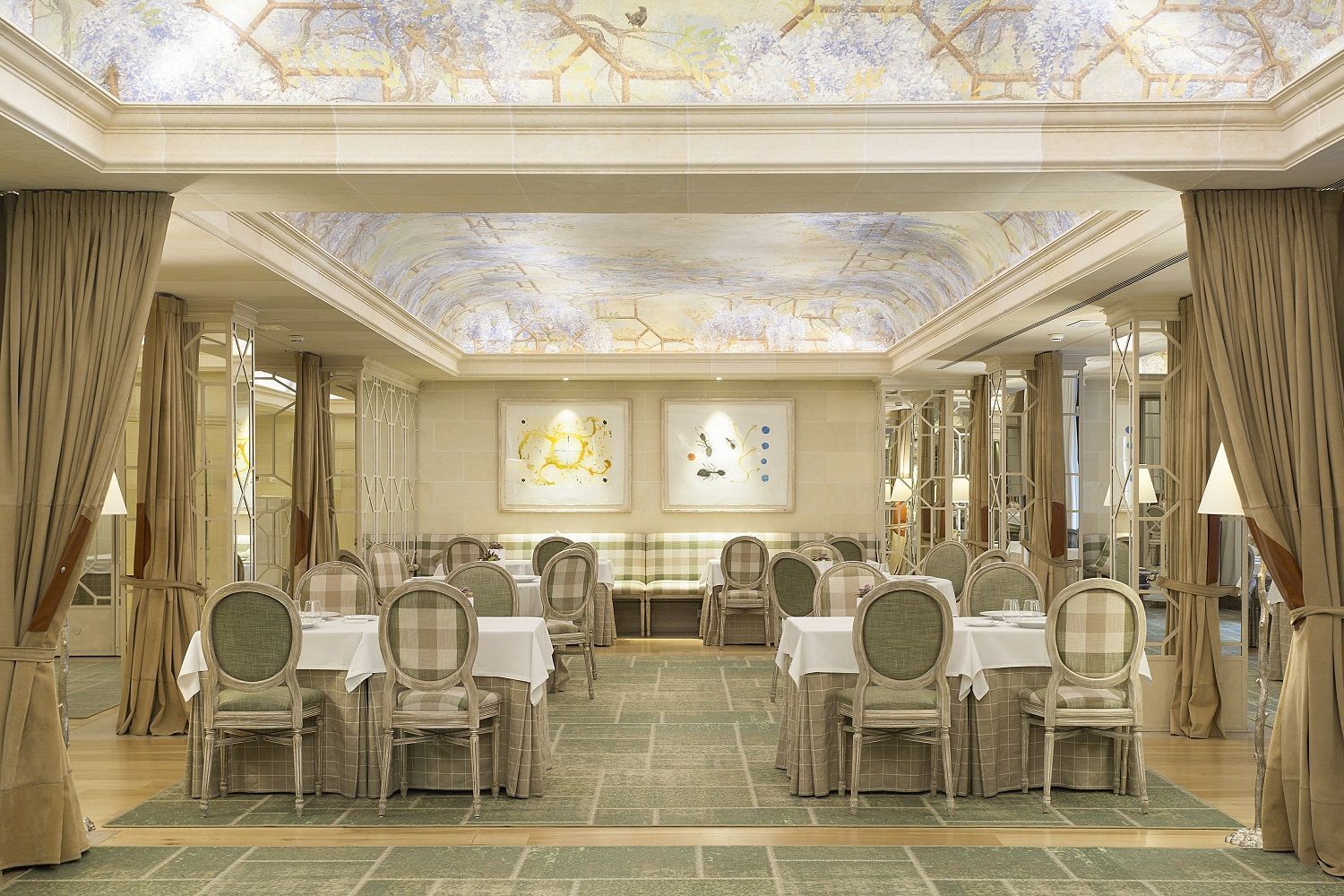 Restaurante Solc, local onde é servido o café da manhã e um caprichado brunch aos domingos / Foto: Divulgação