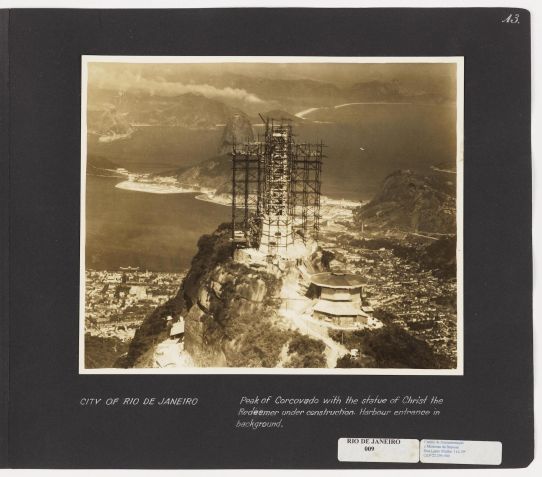 A estátua foi encomendada em 1922 e inaugurada nove anos depois / Domínio público/Coleção Instituto Moreira Salles