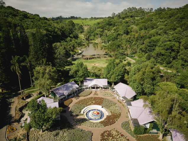 Unique Garden Hotel & Spa faz sucesso, principalmente, pela proximidade à natureza • Helena de Castro