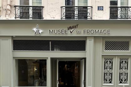 Fachada do Museu do Queijo em Paris
