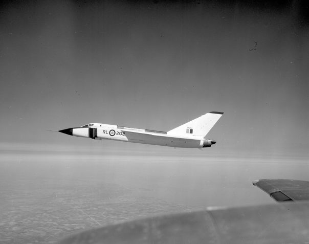 Arrow era maior do que o caça americano Phantom F-4, da mesma época / DND/Arquivo de História e Patrimônio da RCAF
