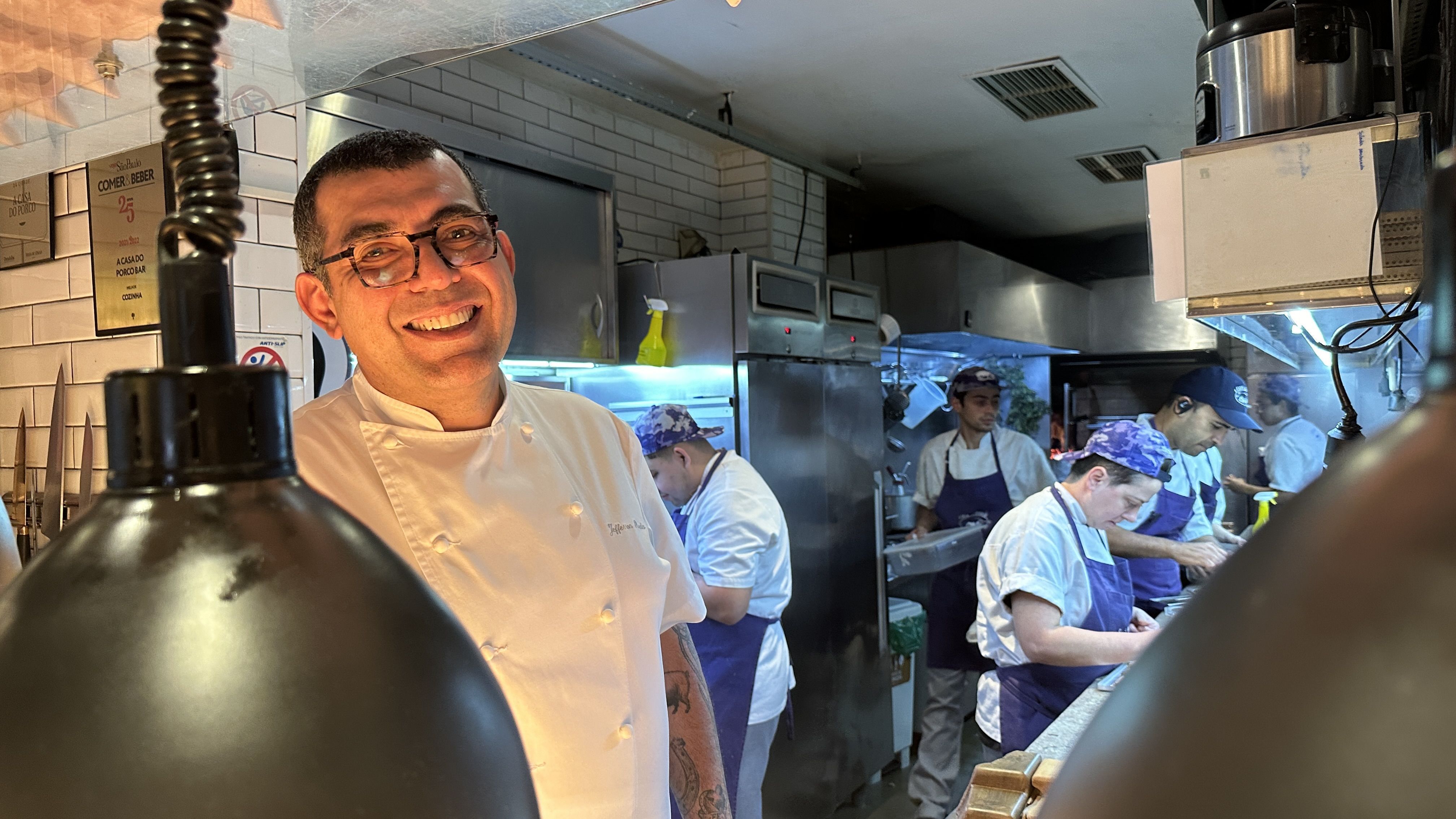 Chef Jefferson Rueda lança novo menu-degustação em sua premiada A Casa do Porco