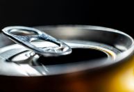 Consumo de cachaça em lata cresceu 44% na última década