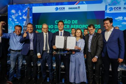 ASSINATURA DE CONTRATO DE MUSEU