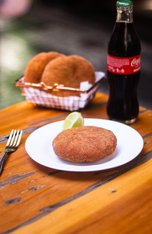 Bolinho do Café Bahia • João Motta