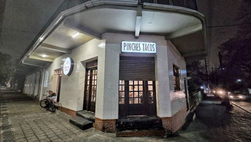 Pinches Tacos