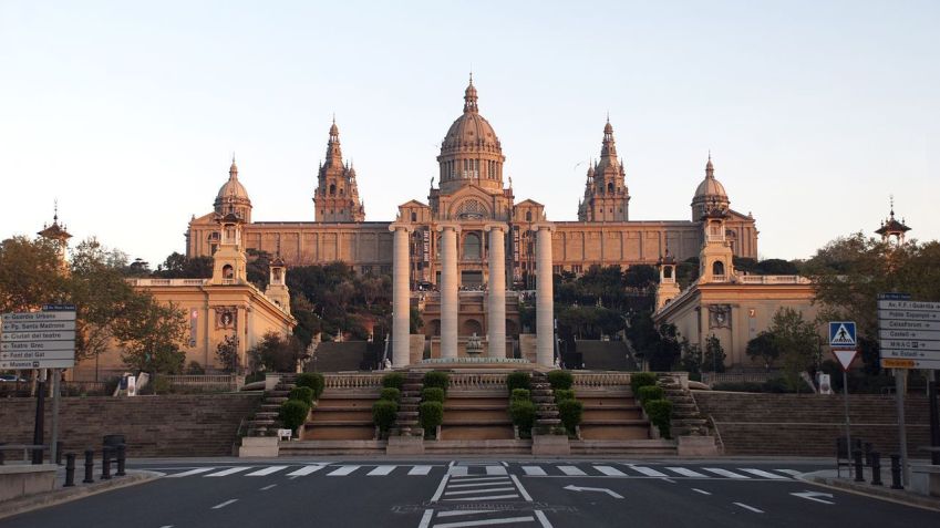 Museu de Arte Nacional da Catalunha é uma das atrações do Montjuïc • Wikimedia Commons