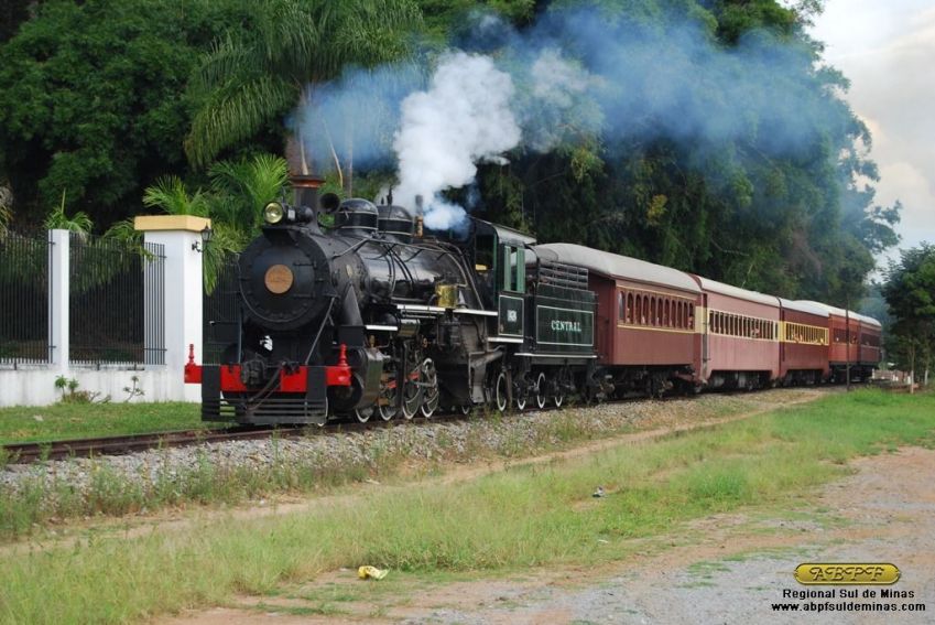 Passeio passa por rodovia do século XIX / Divulgação/Regional Sul de Minas/Trem das Águas