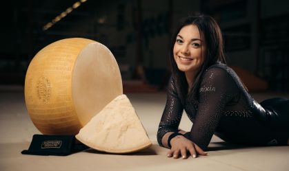 Atleta olímpica viraliza após estampar propaganda de queijo italiano