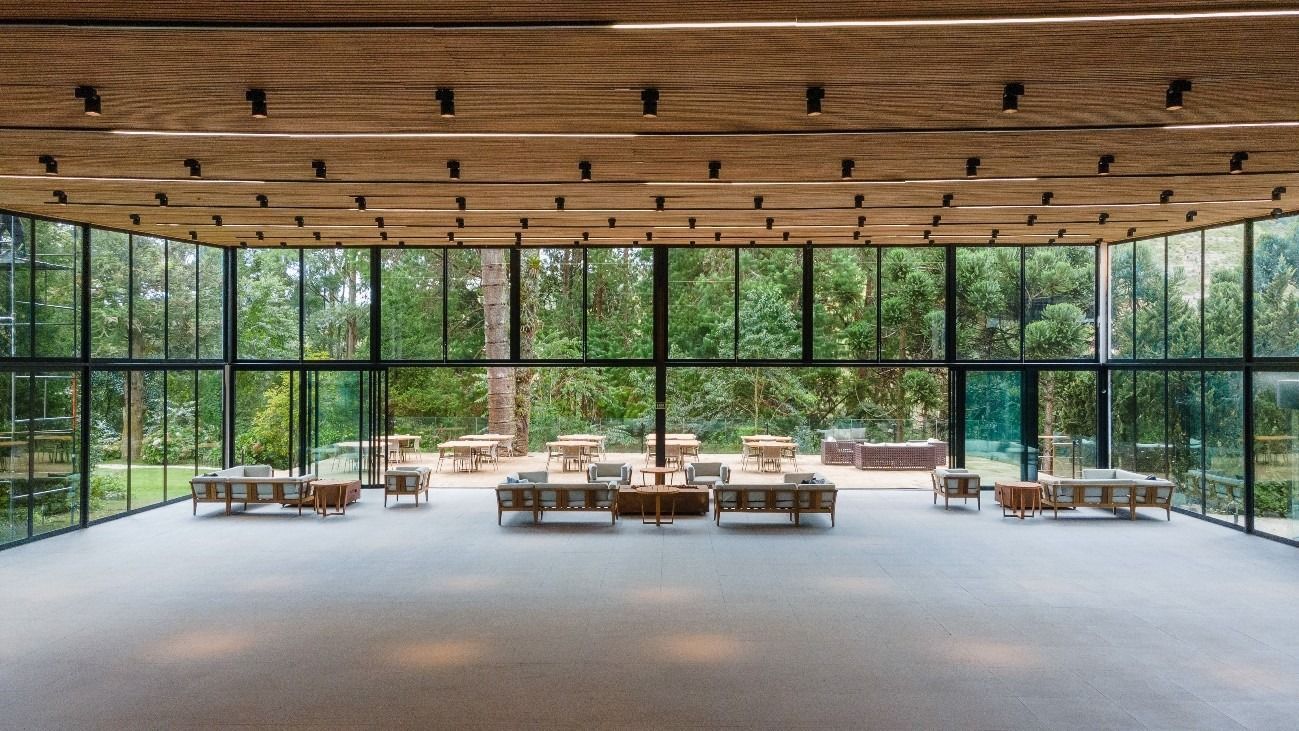 Espaço de eventos do recém restaurado Hotel Ort • Divulgação