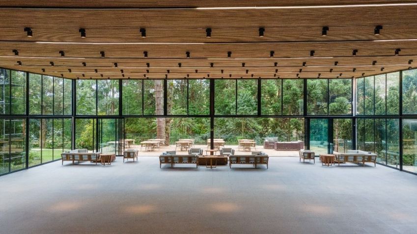 Espaço de eventos do recém restaurado Hotel Ort • Divulgação