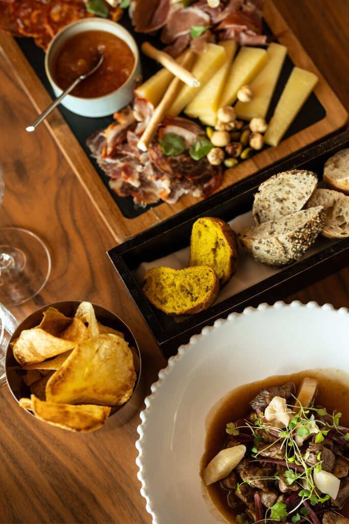 Renaissance Porto Lapa Hotel, fundado em 2023 / Maria João Gala / Alivetaste