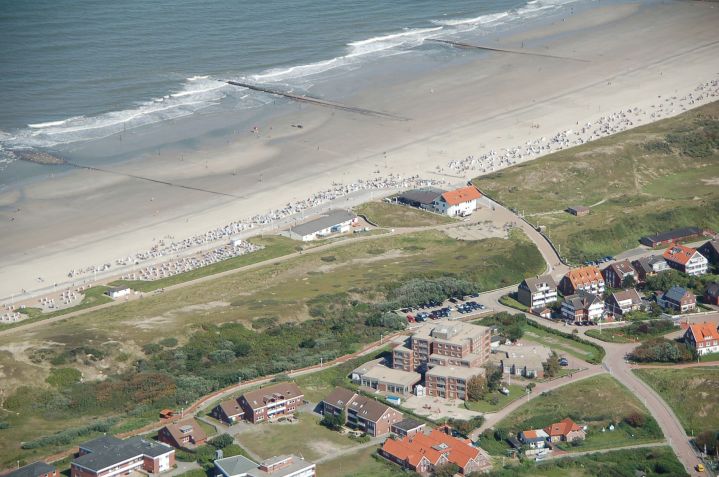 Norderney, uma ilha na costa do Mar do Norte da Alemanha, abriga esta clínica do Müttergenesungswerk voltada para ajudar os pais / Müttergenesungswerk via CNN Newsource