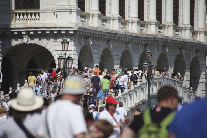 Veneza aplica medidas para evitar turismo excessivo • Michael Duva/Getty Images