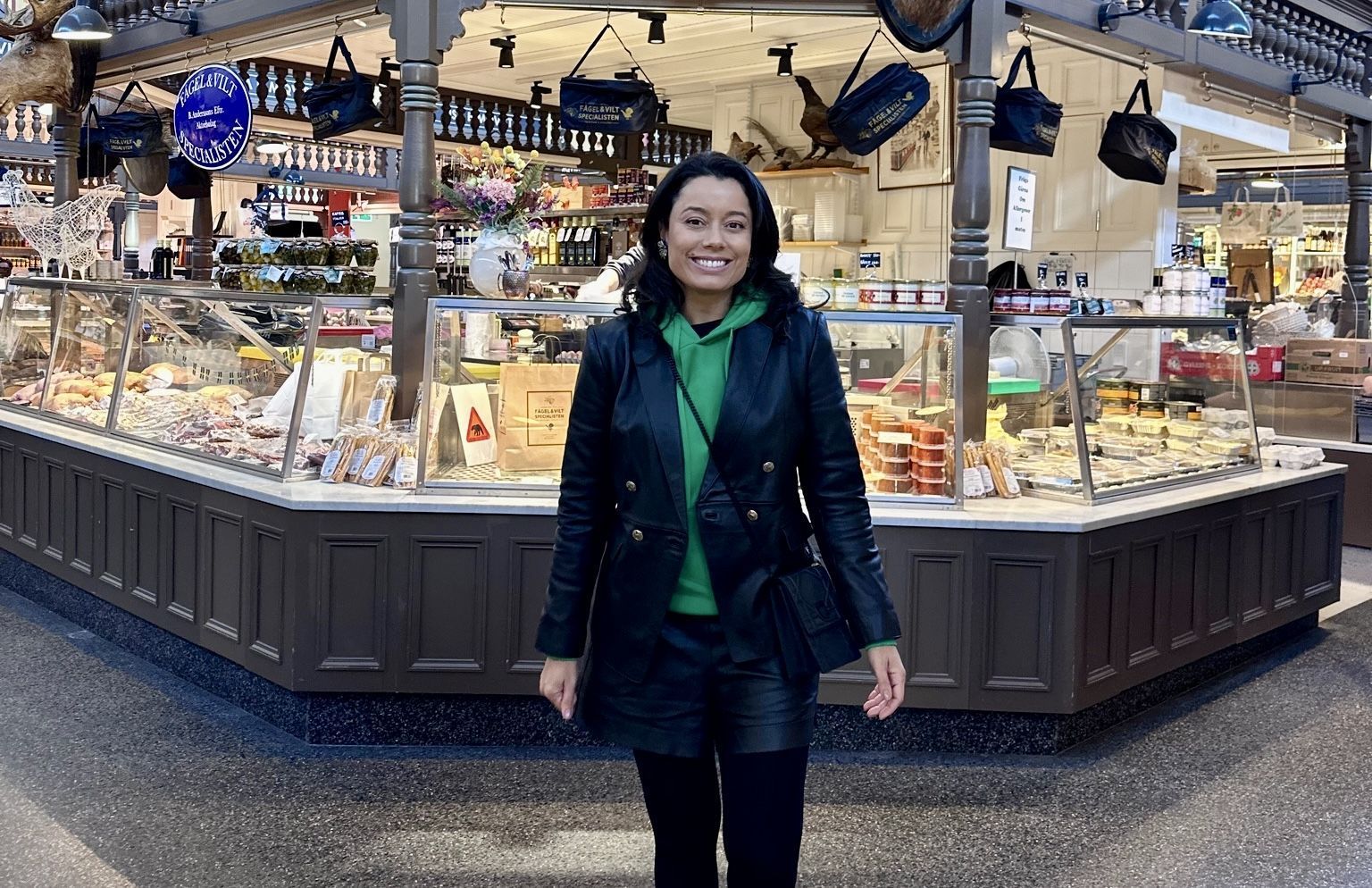 Daniela Filomeno no mercadão de Estocolmo