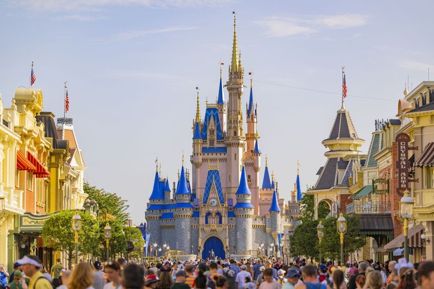Castelo da Cinderela no Magic Kingdom Park, em Orlando • Divulgação/Walt Disney World