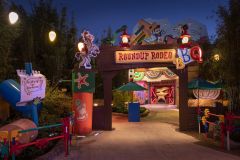 Entrada do Roundup Rodeo BBQ, na área de Toy Story Land, no Disney&#039;s Hollywood Studios